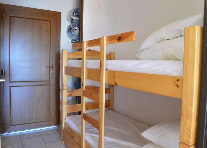 Sp320-619 2 Pieces Pierre La Saint-Pierre-la-Mer (Aude)